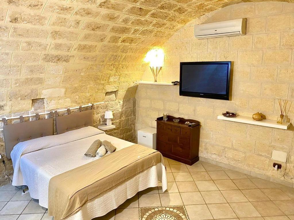 Suite Arco 166 Stanza Privata Trani Exterior foto